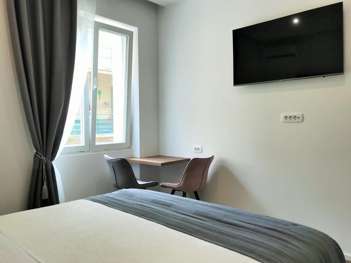Antares Luxury Rooms Split Exterior photo