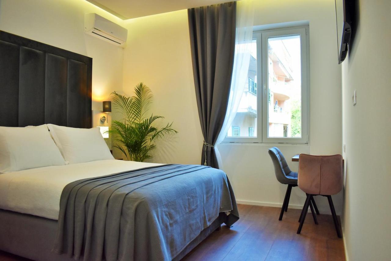 Antares Luxury Rooms Split Exterior photo