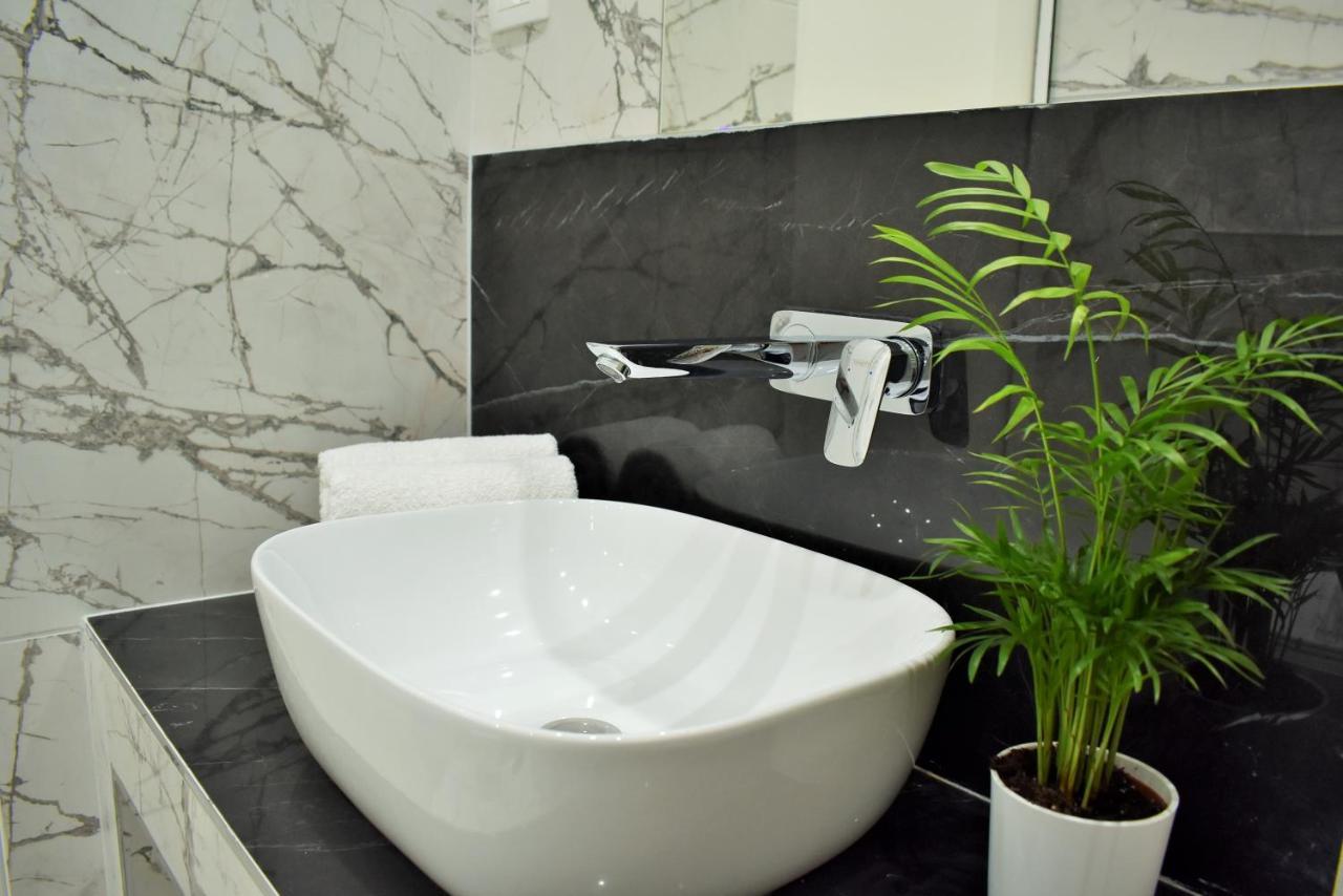 Antares Luxury Rooms Split Exterior photo